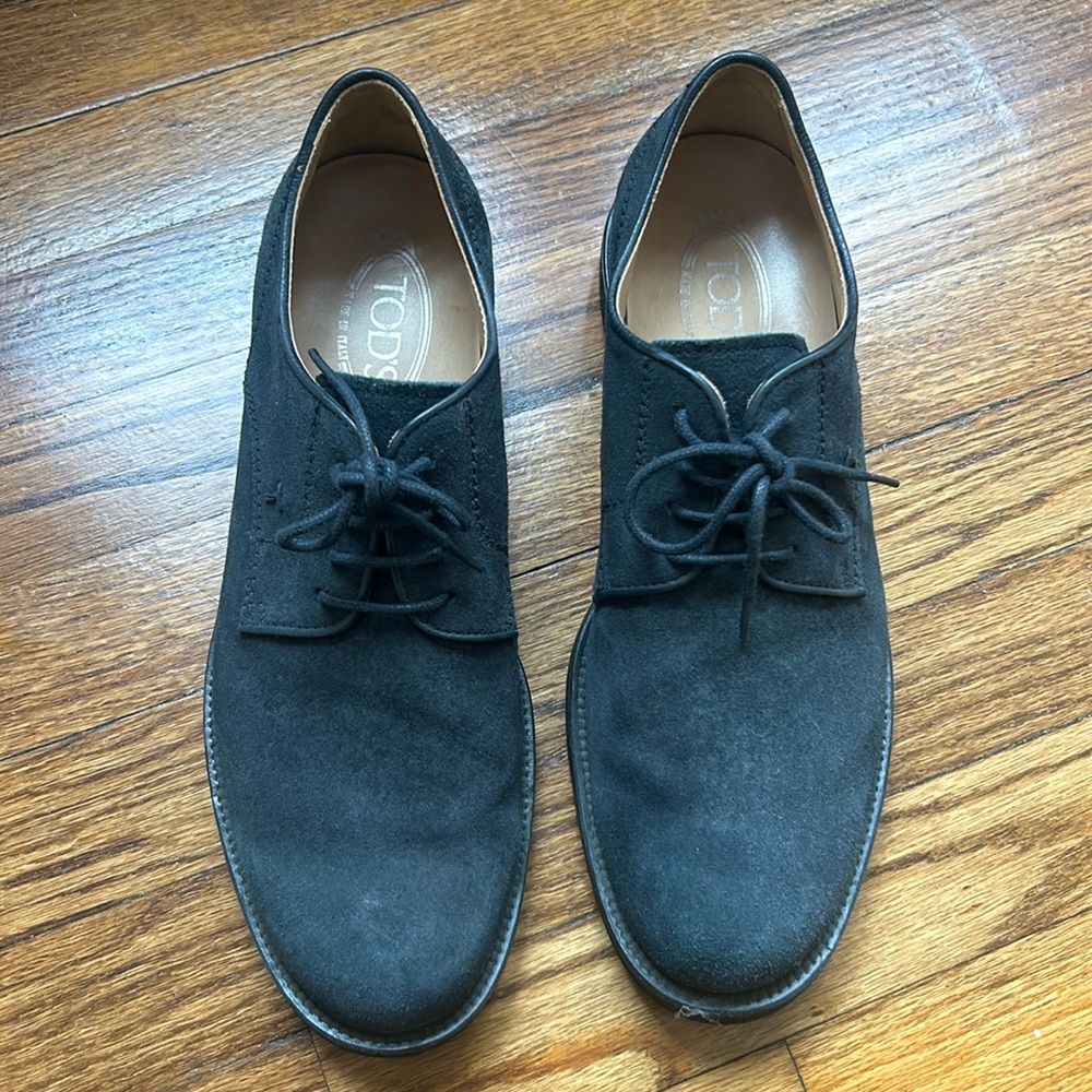 Men’s size UK 8 navy oxford lace shoes